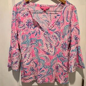 Lilly Pulitzer Tosha Top with flounce sleeve and v neck